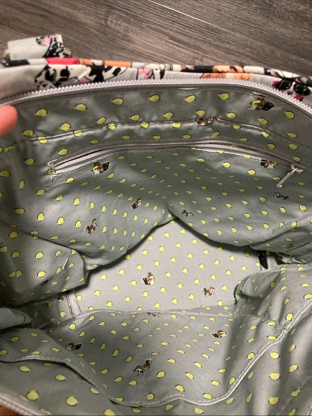 Vera Bradley Glenna Bag, Best in Show - Picture 2 of 5